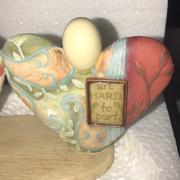 NWT Fríend double heart figurine by Karen Hahn - Picture 3 of 8